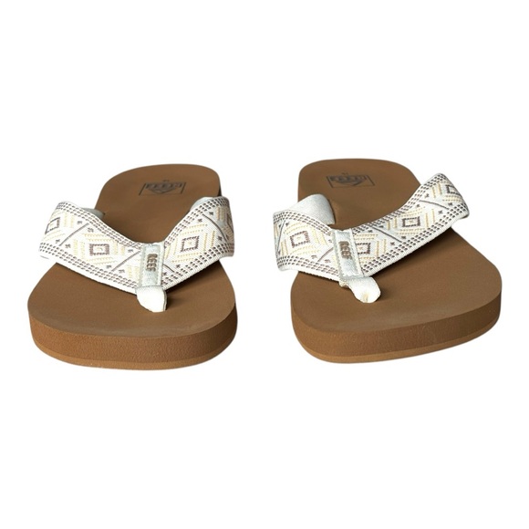 REEF Spring Woven Women's vintage white Sandals Arch Support NWOT flip flop | 10 - Picture 4 of 11